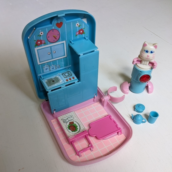 Vintage Sweet Secrets Galoob Pens 'n Friends Kitchen Playset Let's Write Kitty - Picture 5 of 11